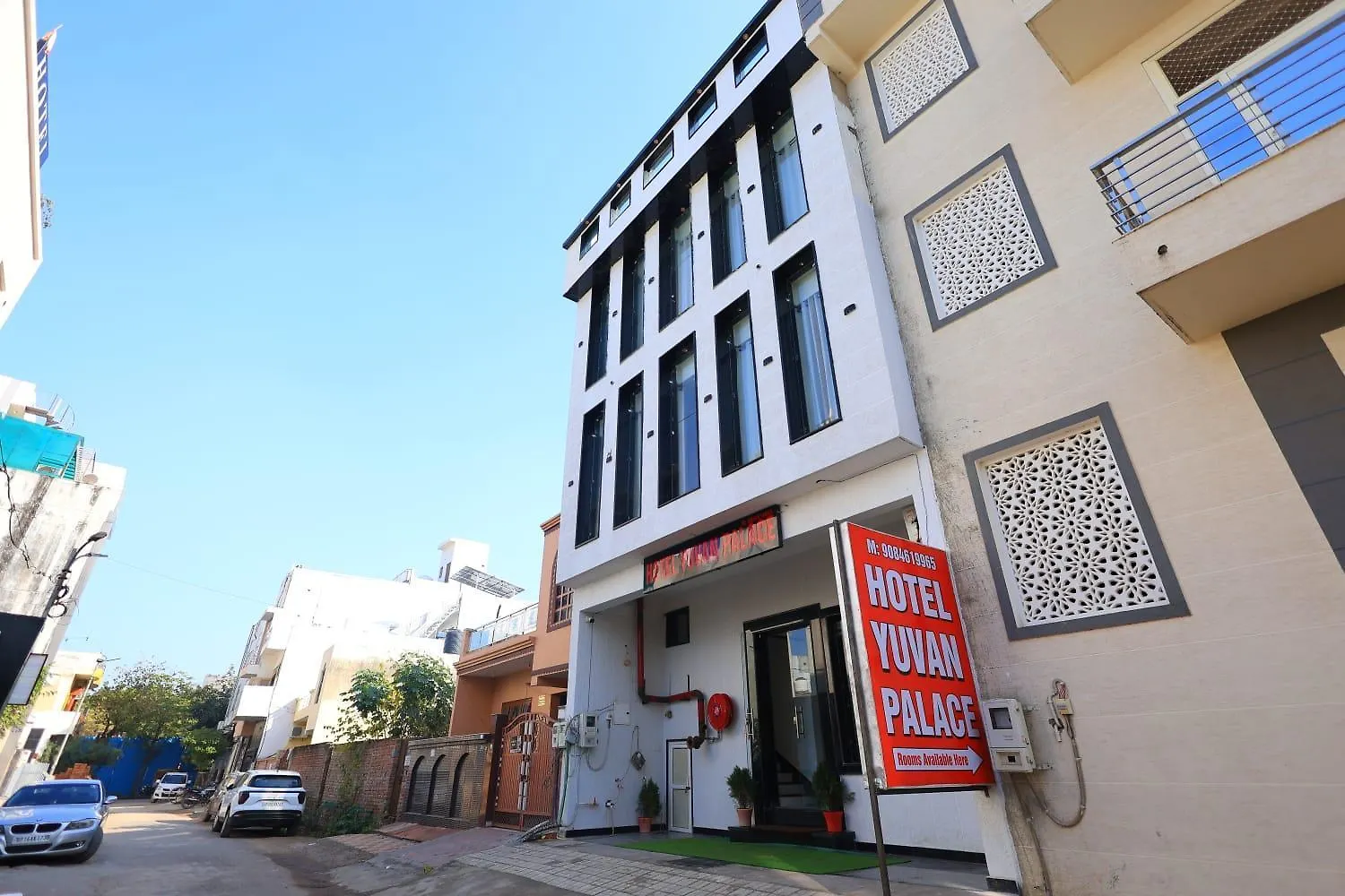 Hotel Agra Yuvan Palace Inde